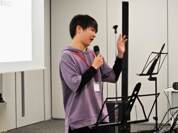 ラップを披露する参加者3
