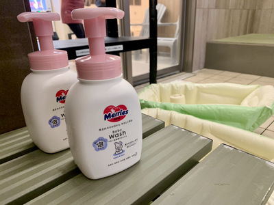 ベビーシャンプーとベビーバス