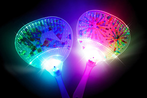 光るデコうちわ