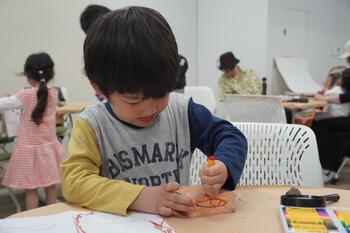 大地と台座ワークショップの様子