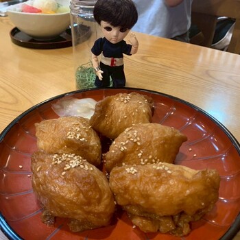 梅家のいなりとちびナカノさん