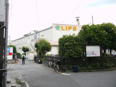ライフ中野駅前店