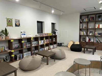 ワワワッフル小上がりスペース