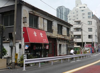 中野駅南口周辺