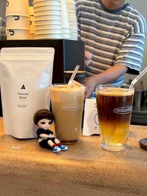calmsideのドリンクとちびナカノさん