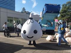 ごみのんカーとごみのん