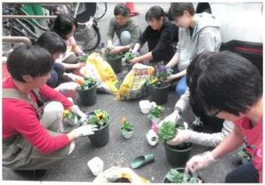 指導を受ける先生たち