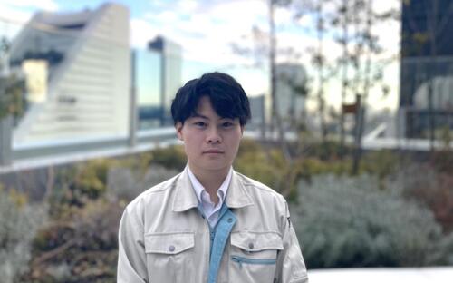 令和5年度入区、道路建設課、主事、職員の写真