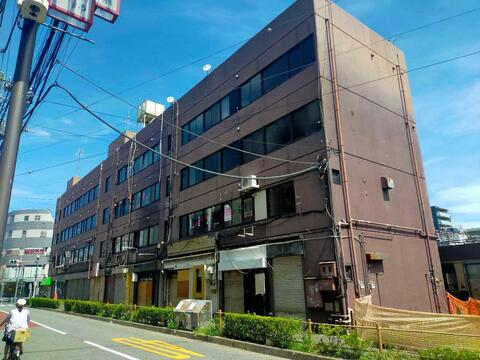 薬師駅前協同ビル全景